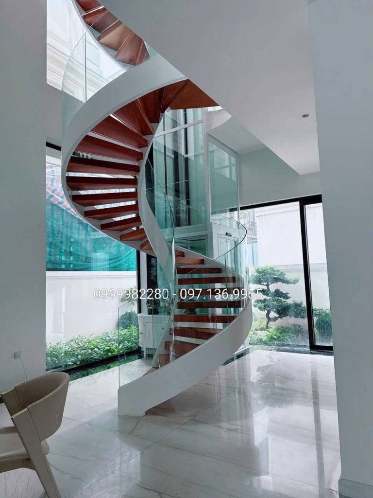 Cầu thang xoắn ốc đẹp 1