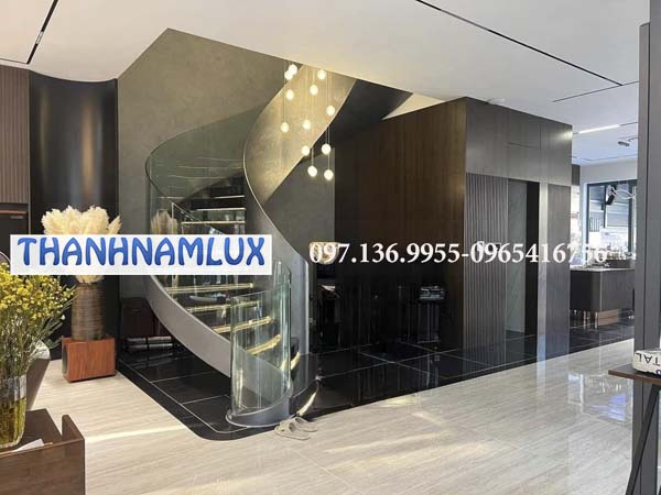 Cầu thang xoắn ốc tại hà đông
