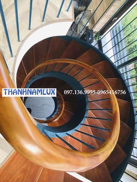 cầu thang xoắn ốc tại hà giang