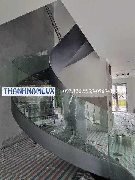 cầu thang xoắn ốc ms02