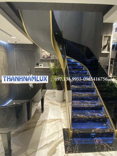 Mẫu cầu thang xoắn ốc đẹp MS05