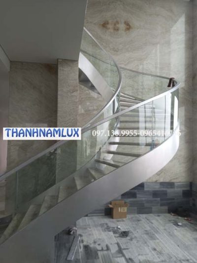 cầu thang xoắn ốc tại thanh hóa