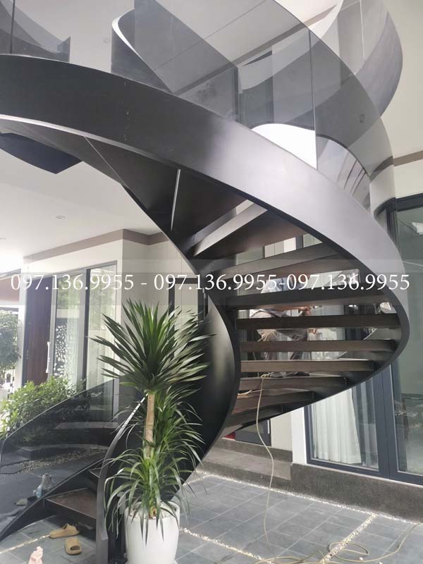 Mẫu cầu thang xoắn ốc ms171